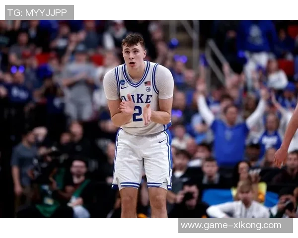 弗拉格勇于尝试错误助力球队成功展现自信与成长 弗拉格勇于尝试错误助力球队成功展现自信与成长