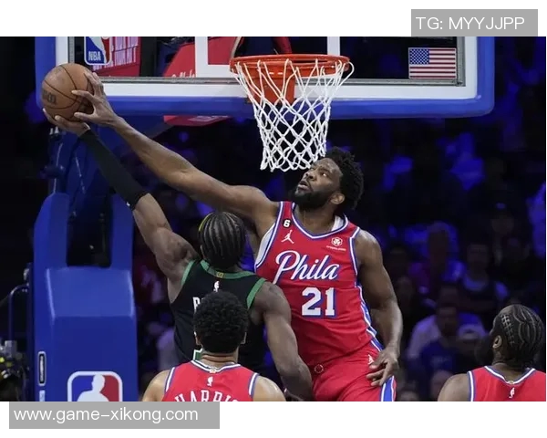 普尔表现低迷仅得7分关键时刻被教练弃用坐板凳引发热议